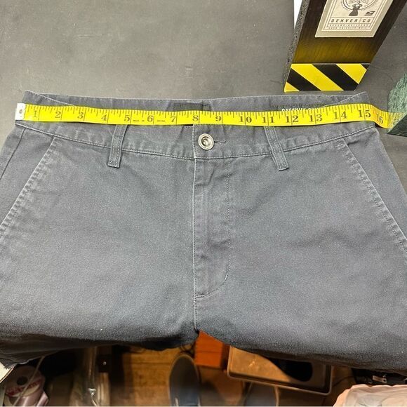 RVCA BLACK MENS “DAY-SHIFT CHINOS” SHORTS - Picture 10 of 11